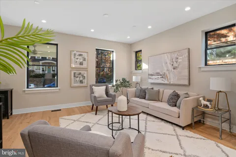 $2,600,000 | 5445 33rd Street Northwest, Washington, DC 20015