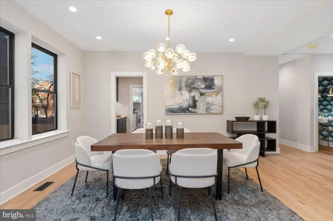 $2,600,000 | 5445 33rd Street Northwest, Washington, DC 20015