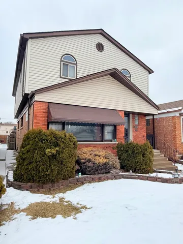 $525,000 | 5818 West 60th Street, Chicago, IL 60638