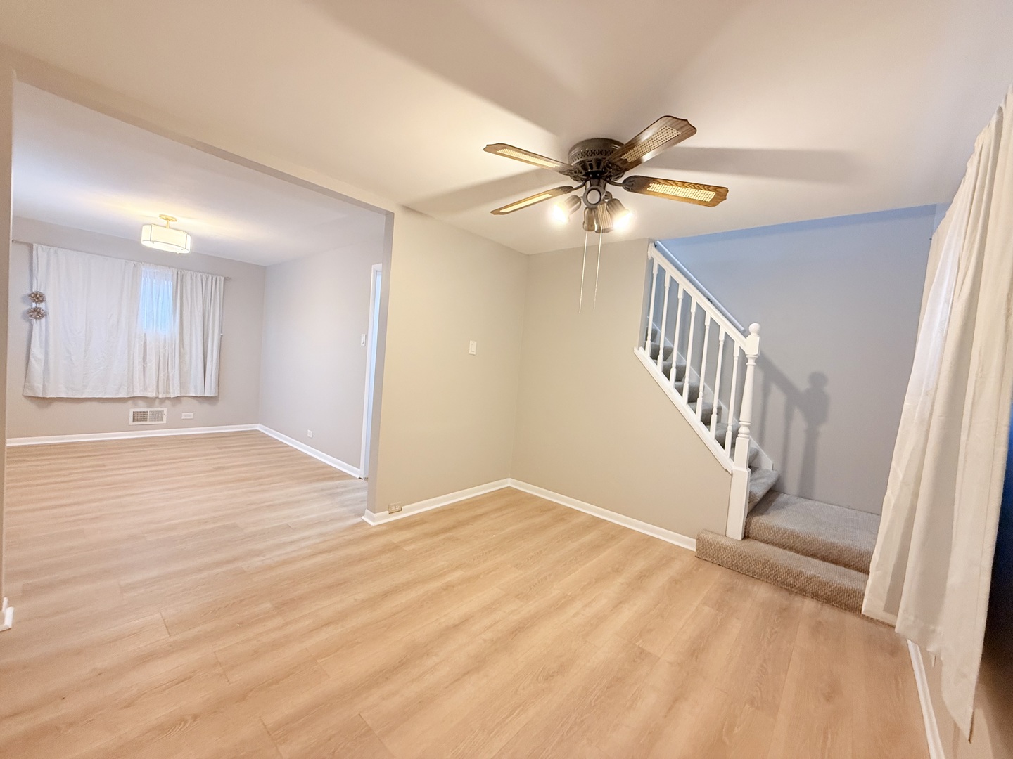 5818 West 60th Street Chicago, IL 60638 - Photo 15 of 40