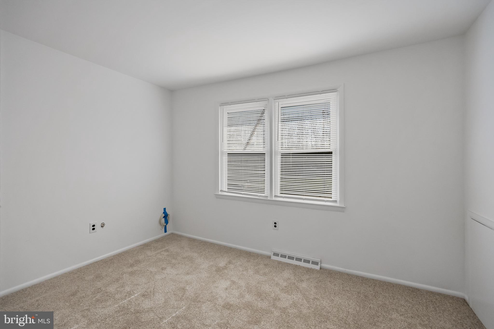 227 University Avenue Pemberton, NJ 08068 - Photo 14 of 33 an empty room with a window