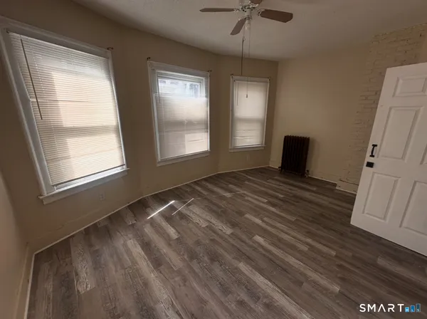 $1,700 | 26-28 Lenox Street, Hartford, CT 06112