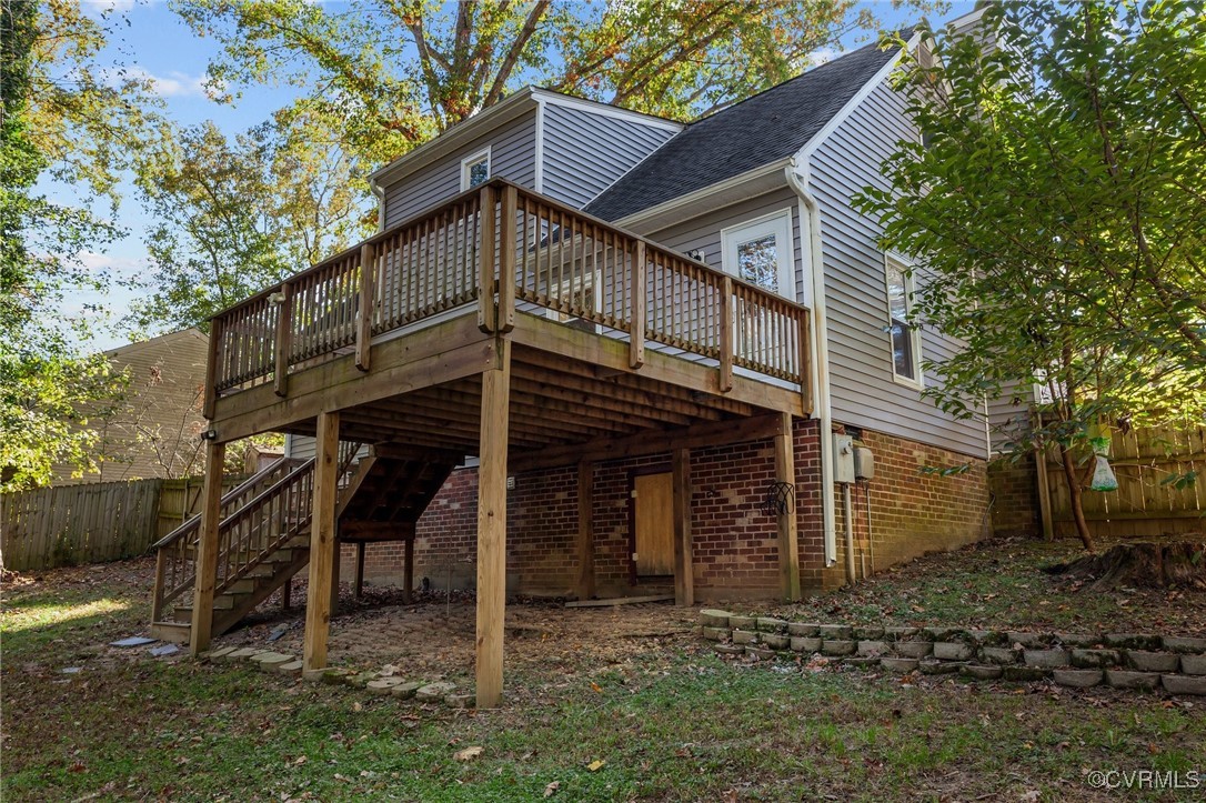5237 Hallmark Drive Richmond, VA 23234 - Photo 39 of 44 a front view of a house with a tree