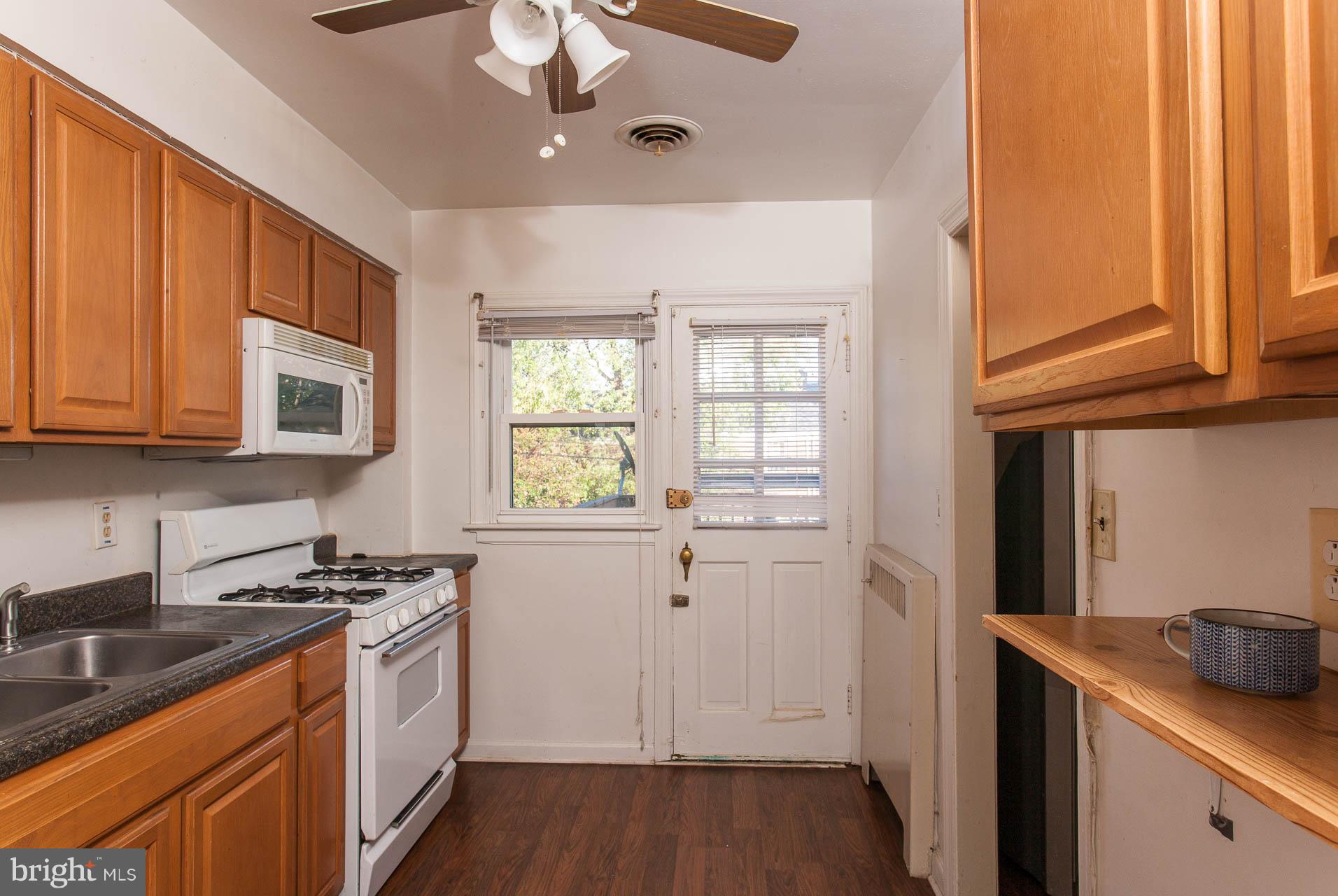 3905 Yolando Road Baltimore, MD 21218 - Photo 8 of 21