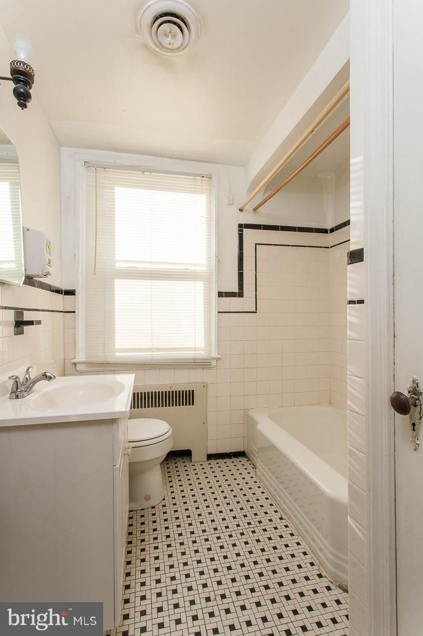 3905 Yolando Road Baltimore, MD 21218 - Photo 10 of 21