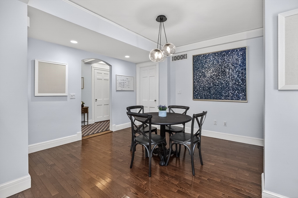 172 Beacon Street, Unit 3 Boston, MA 02116 - Photo 19 of 39