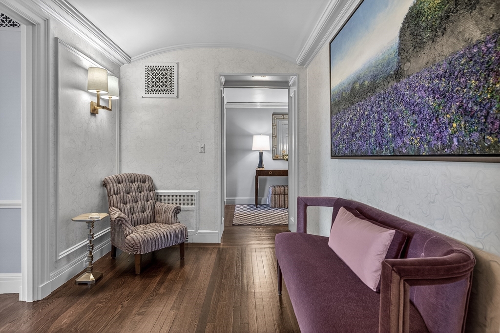 172 Beacon Street, Unit 3 Boston, MA 02116 - Photo 7 of 39