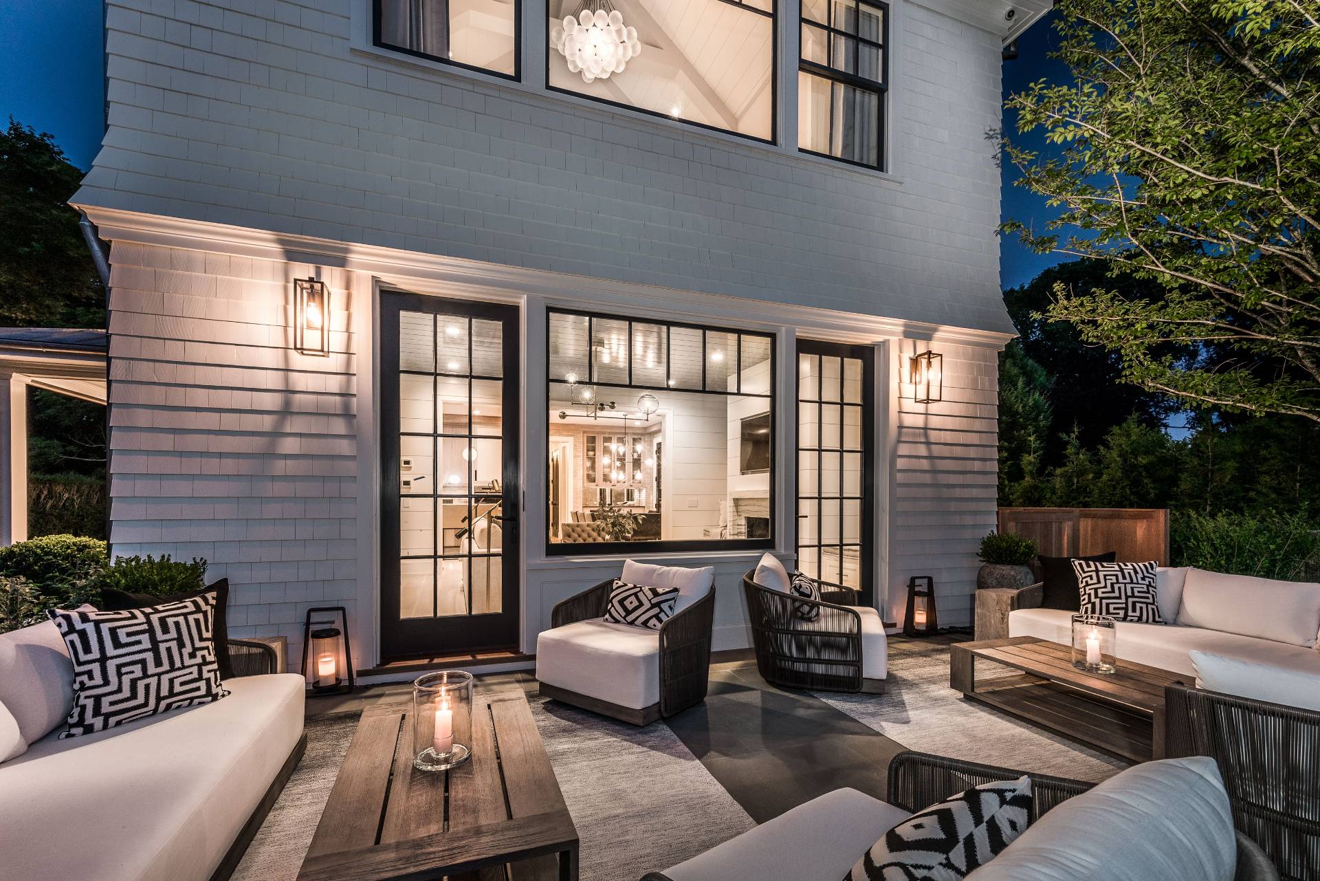 232 Main Street Sag Harbor, NY 11963 - Photo 7 of 46