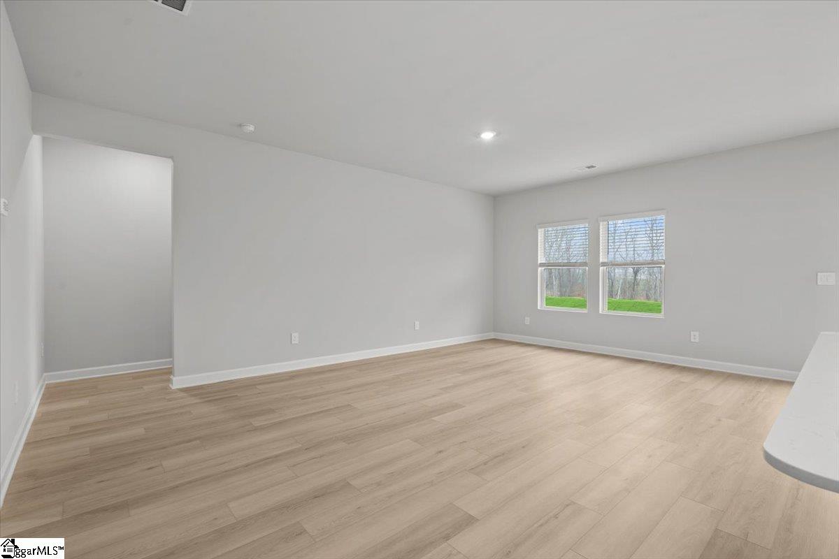 1588 Switchback Circle Moore, SC 29369 - Photo 5 of 24