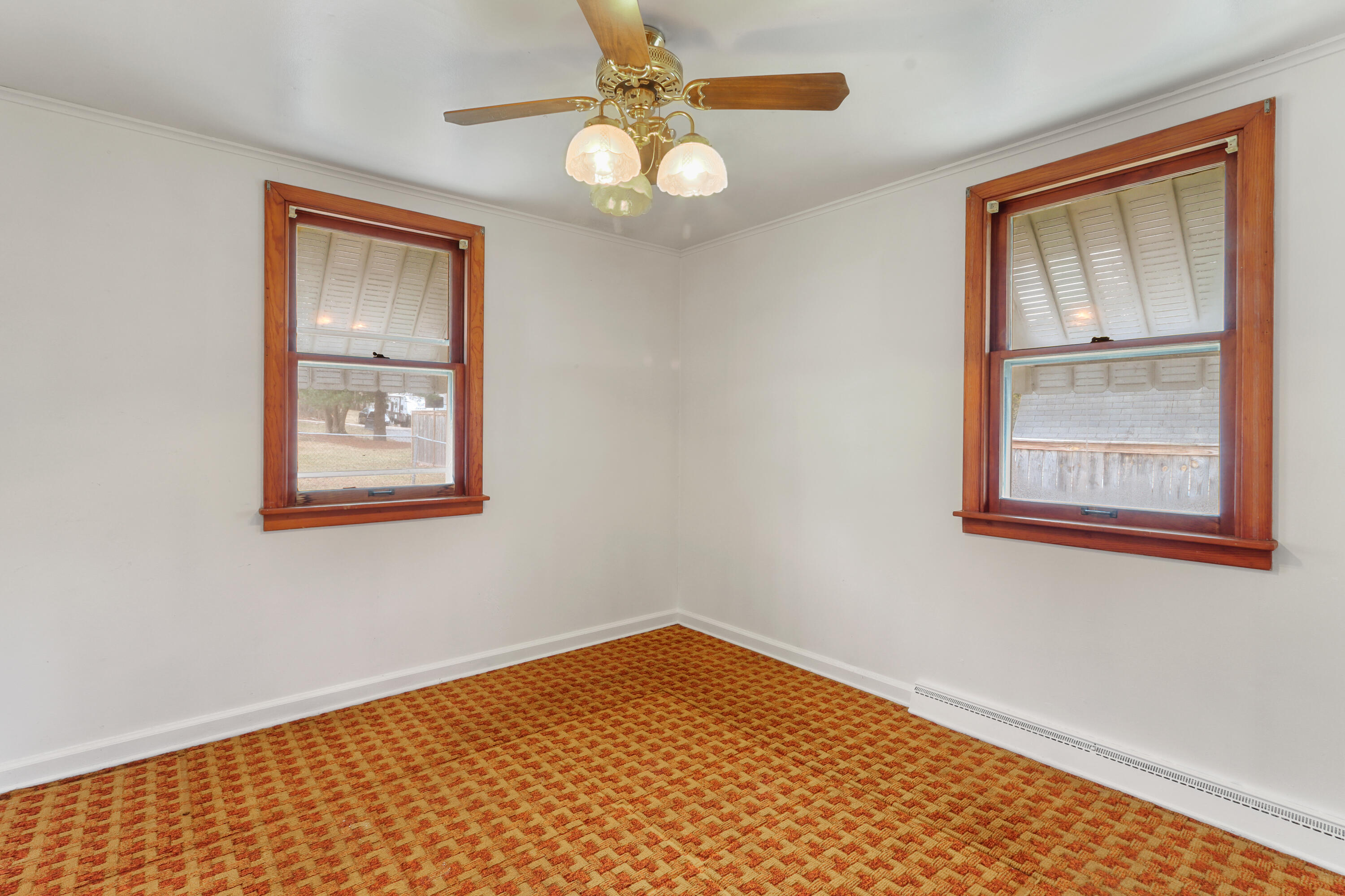 W1375 Glenwood Road Bloomfield, WI 53147 - Photo 13 of 23 Bedroom