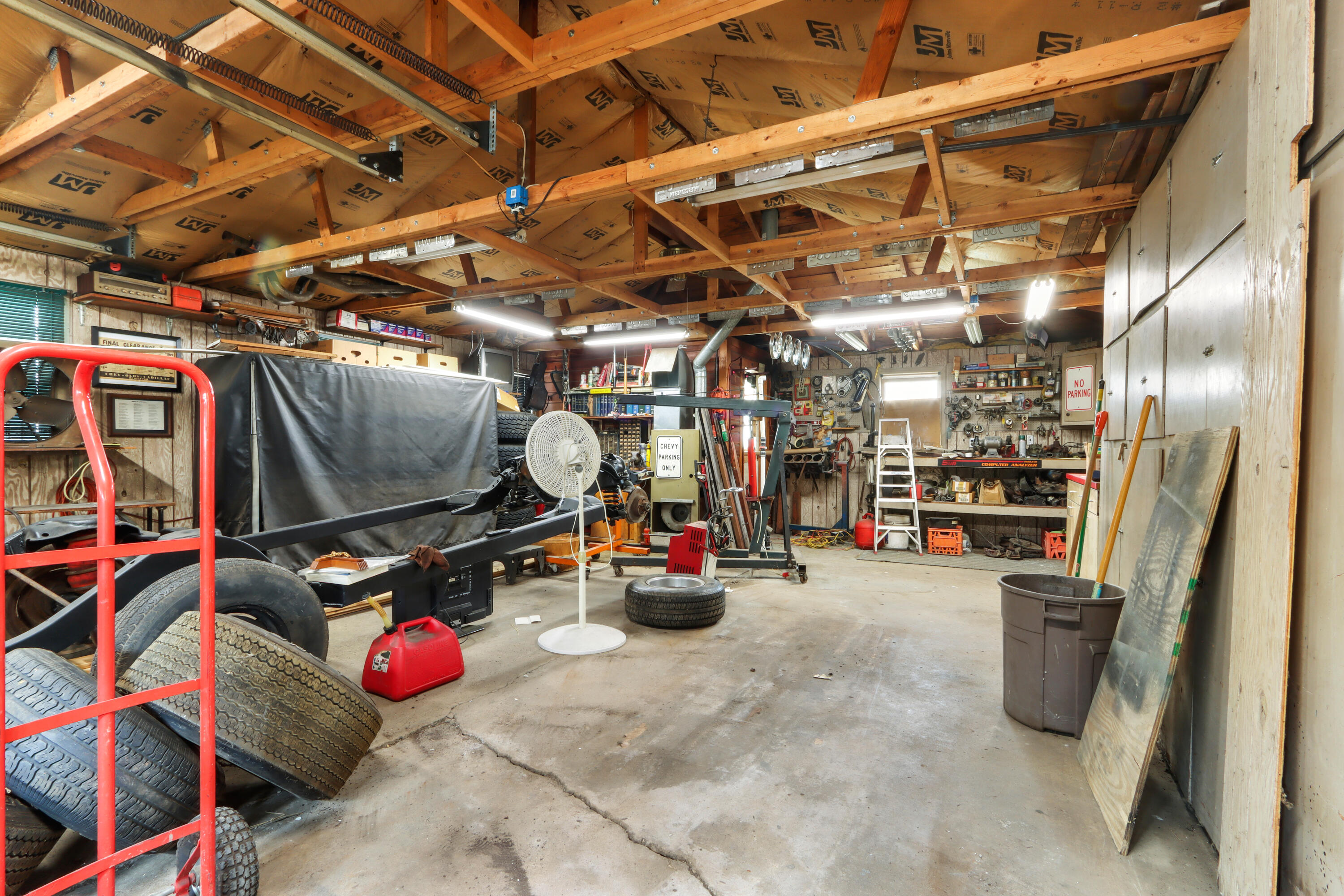 W1375 Glenwood Road Bloomfield, WI 53147 - Photo 18 of 23 40x30 Detach