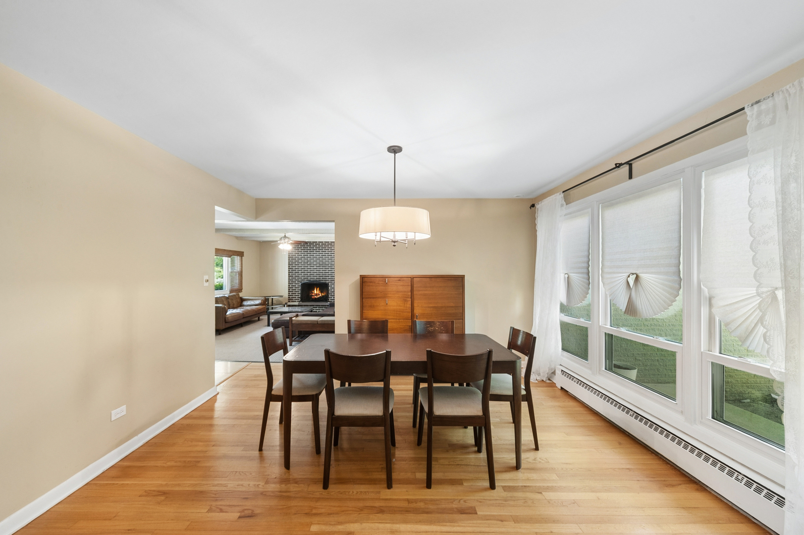 1663 Longvalley Drive Northbrook, IL 60062 - Photo 9 of 26