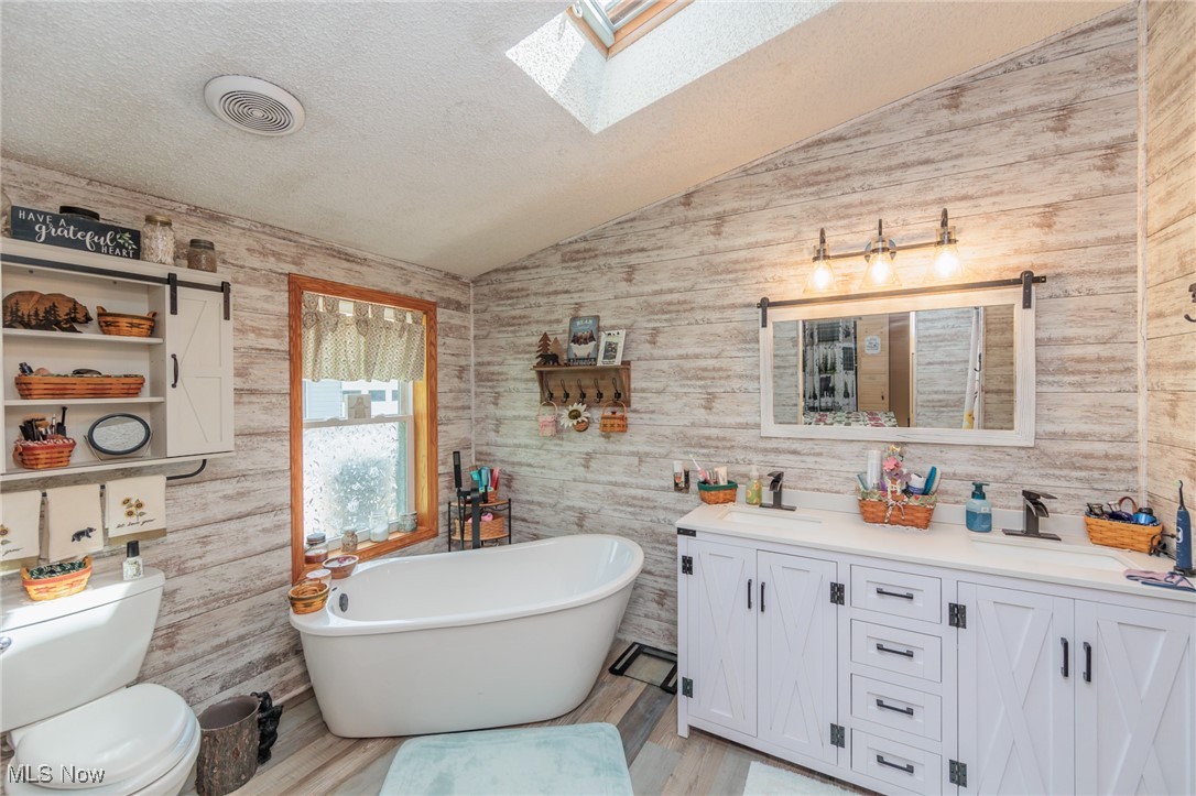 10037 Homestead Road Wadsworth, OH 44281 - Photo 22 of 31 Gallery Image 22