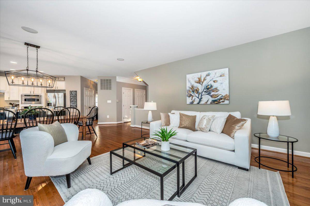 1235 Main Street Gaithersburg, MD 20878 - Photo 75 of 76 Family room open floorplan