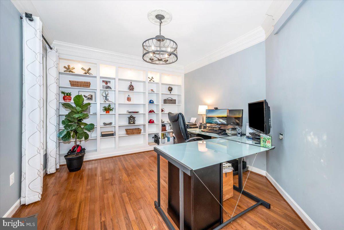 1235 Main Street Gaithersburg, MD 20878 - Photo 28 of 76 Study/office 1