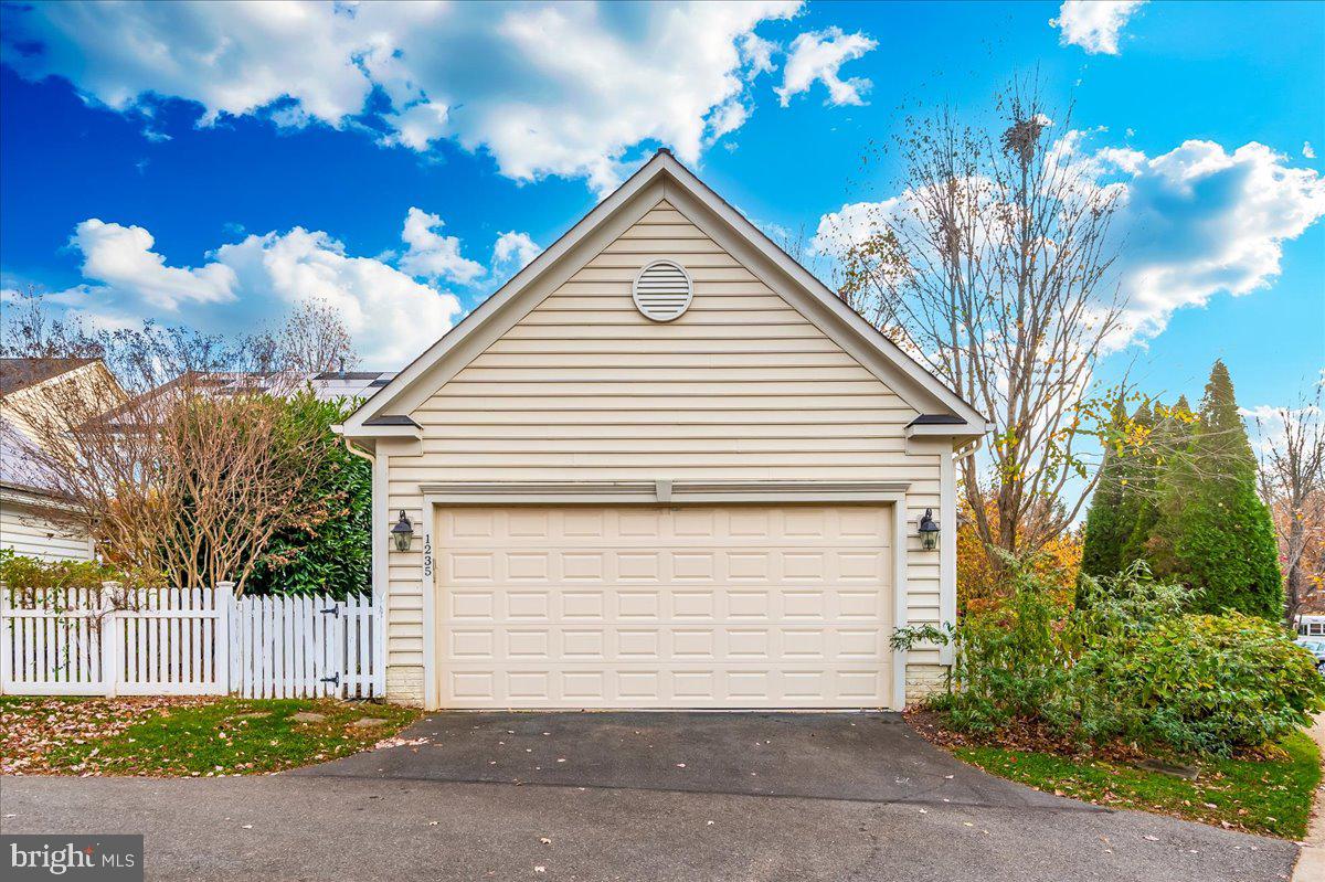 1235 Main Street Gaithersburg, MD 20878 - Photo 53 of 76 2 car garage