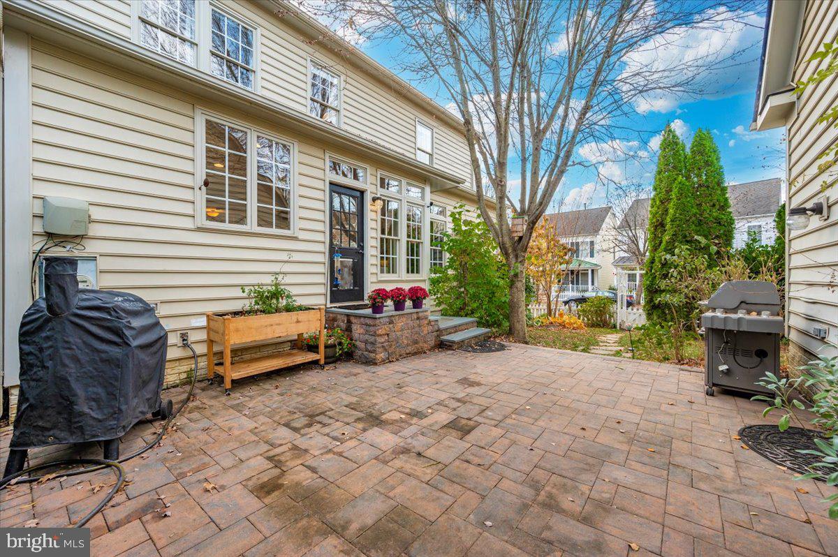 1235 Main Street Gaithersburg, MD 20878 - Photo 59 of 76 Patio