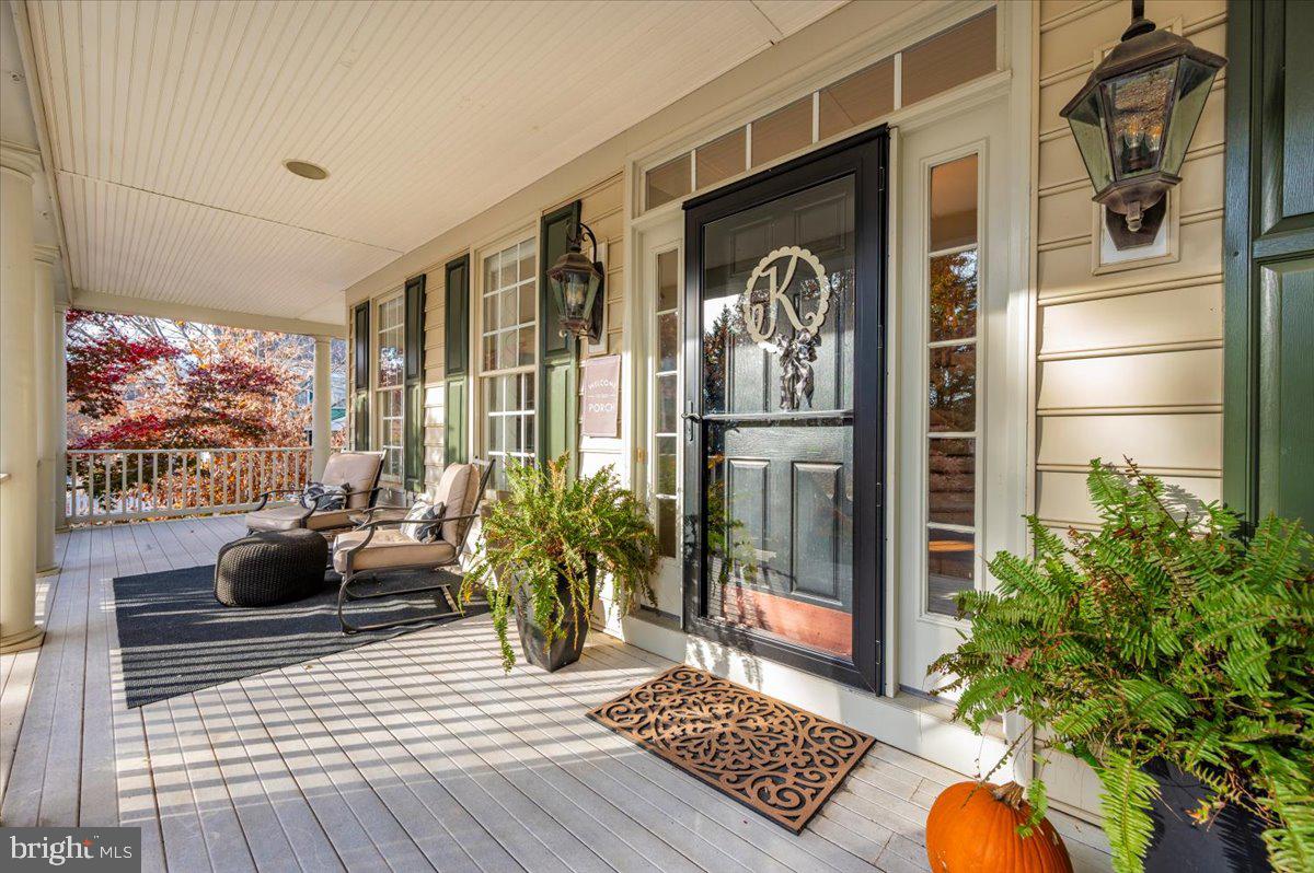 1235 Main Street Gaithersburg, MD 20878 - Photo 63 of 76 Front entrance