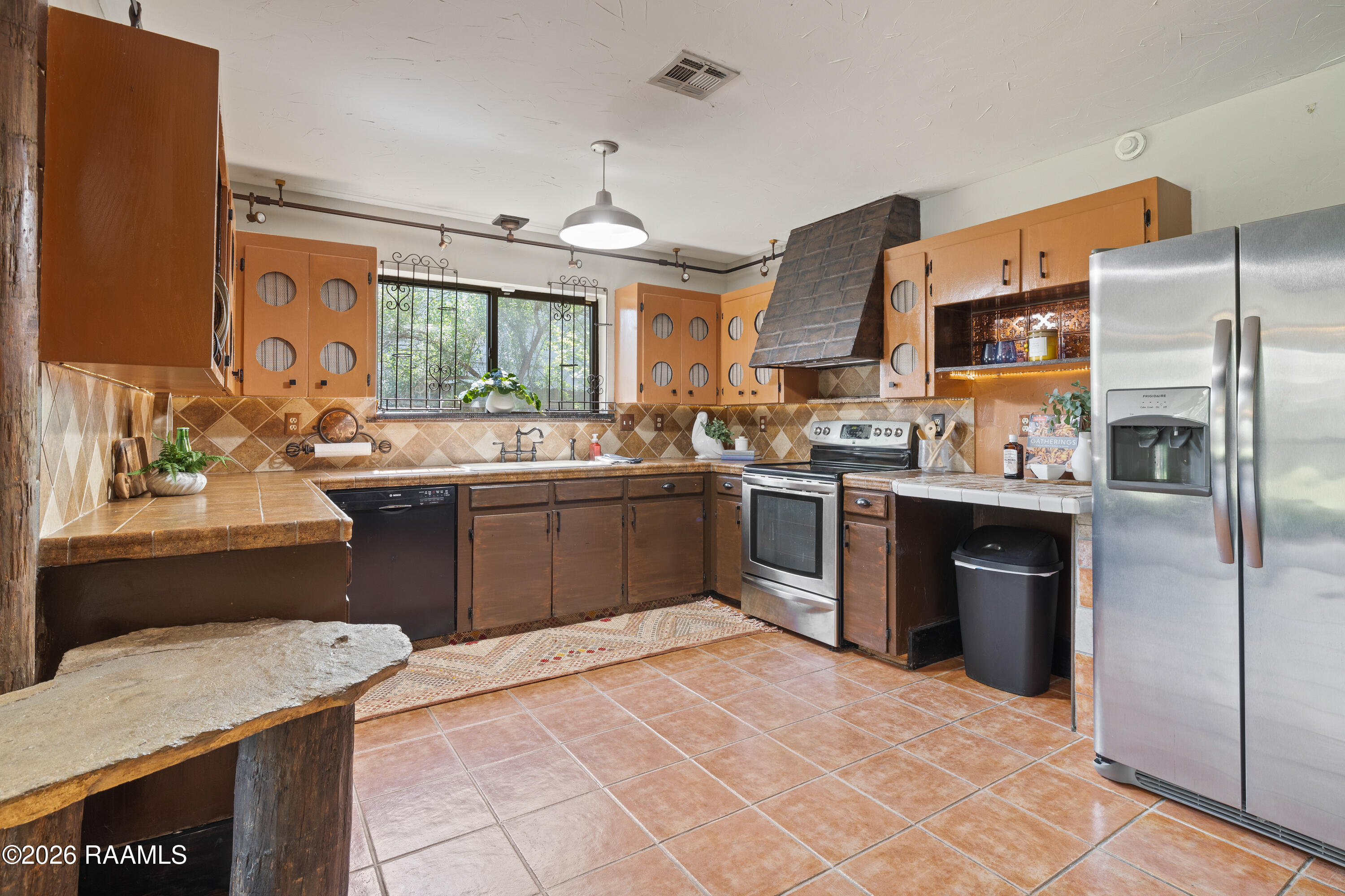 146 Steiner Road Lafayette, LA 70508 - Photo 15 of 41 Steiner-69