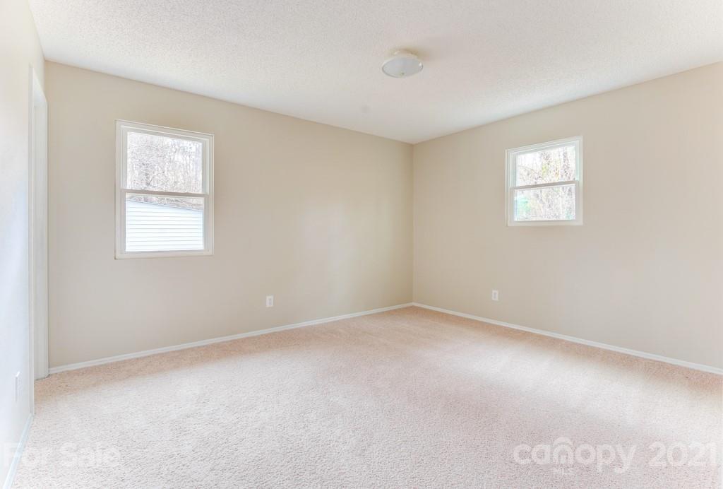638 Morningside Road Charlotte, NC 28214 - Photo 22 of 29