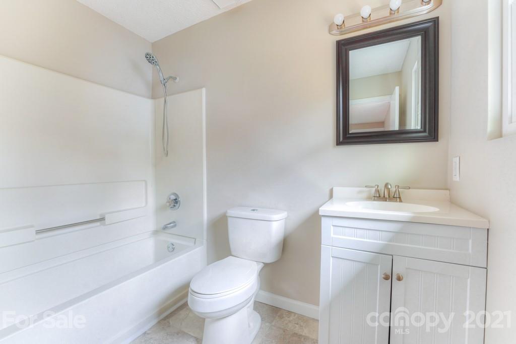 638 Morningside Road Charlotte, NC 28214 - Photo 24 of 29