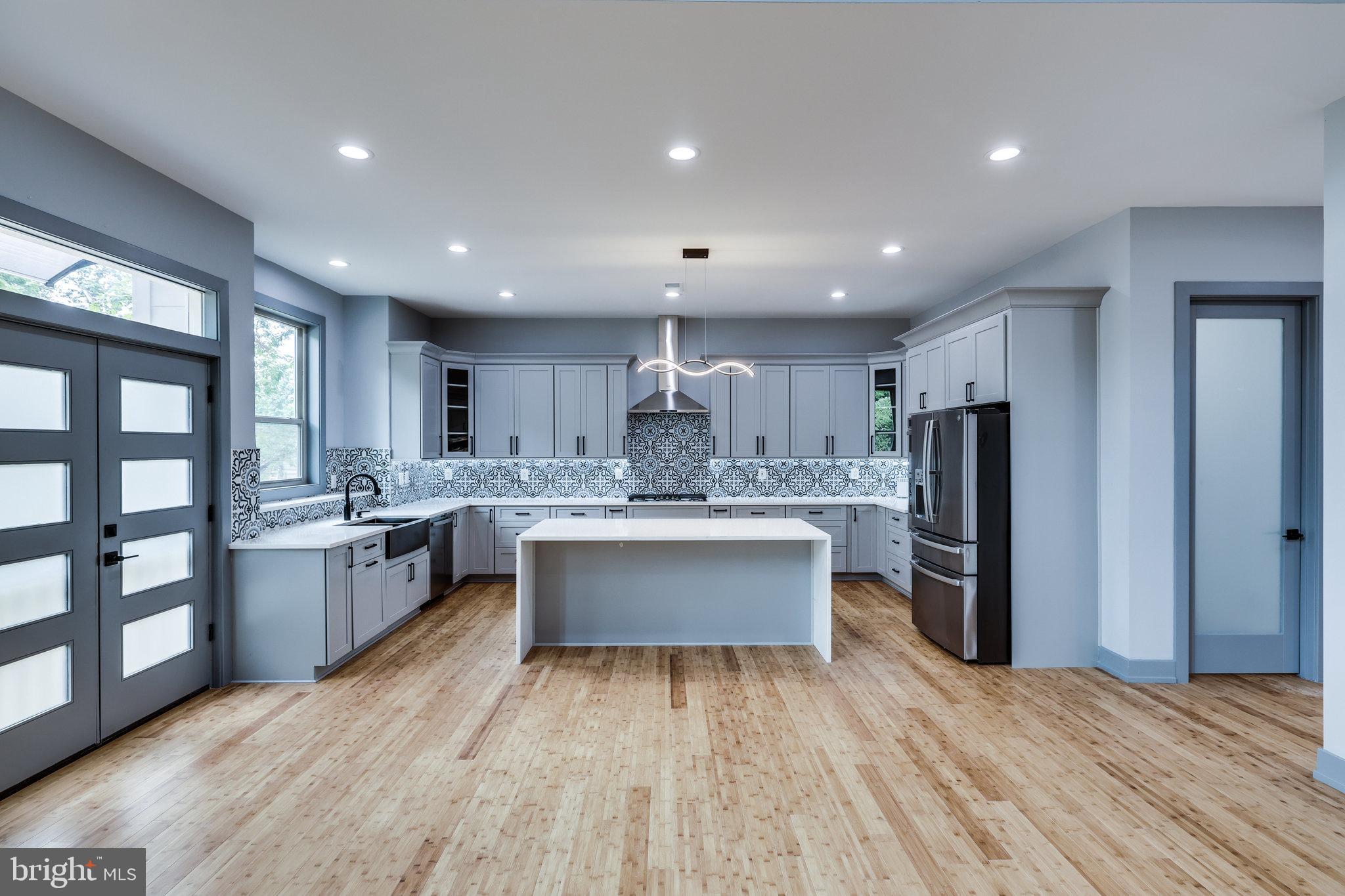 12504 Braddock Road Fairfax, VA 22030 - Photo 23 of 84 Kitchen