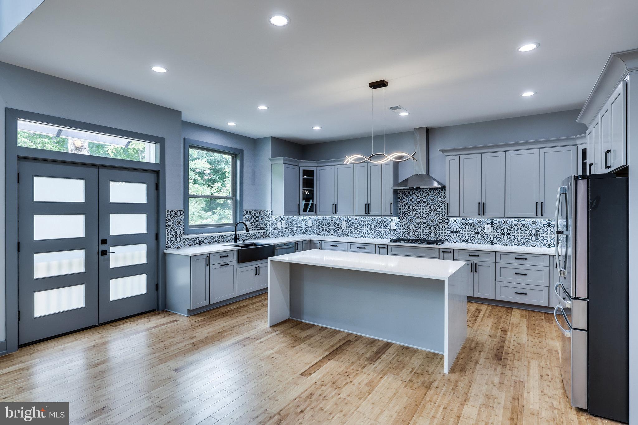 12504 Braddock Road Fairfax, VA 22030 - Photo 24 of 84 Kitchen walkout door