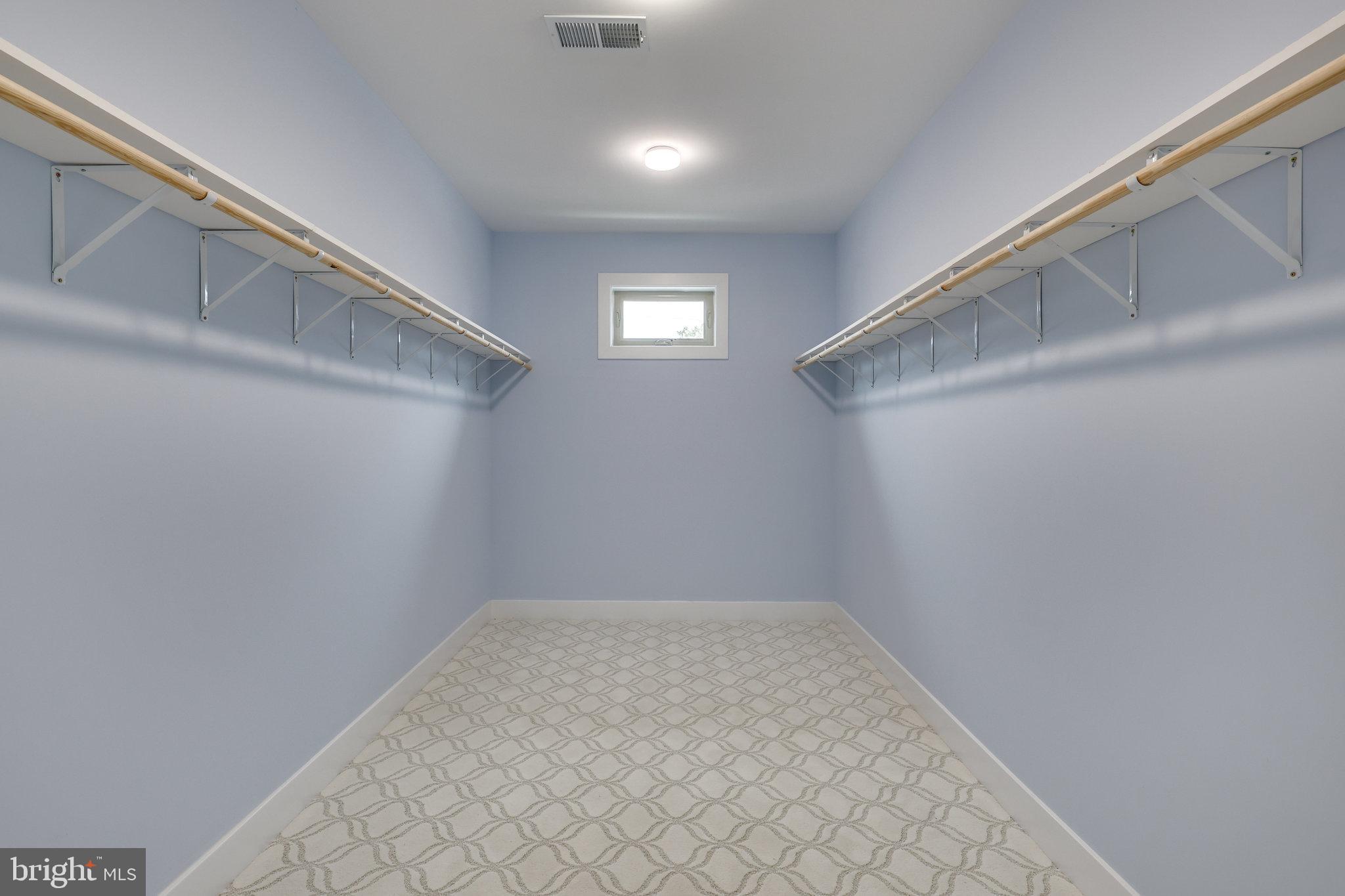 12504 Braddock Road Fairfax, VA 22030 - Photo 46 of 84 Primary Closet