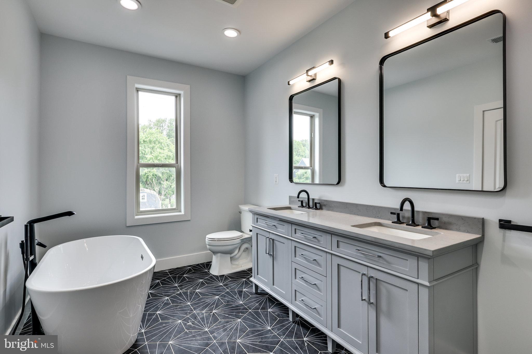 12504 Braddock Road Fairfax, VA 22030 - Photo 48 of 84 Primary Bathroom