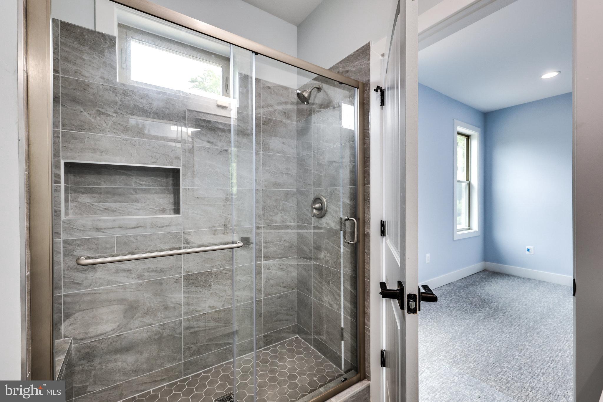 12504 Braddock Road Fairfax, VA 22030 - Photo 58 of 84 Bath Room