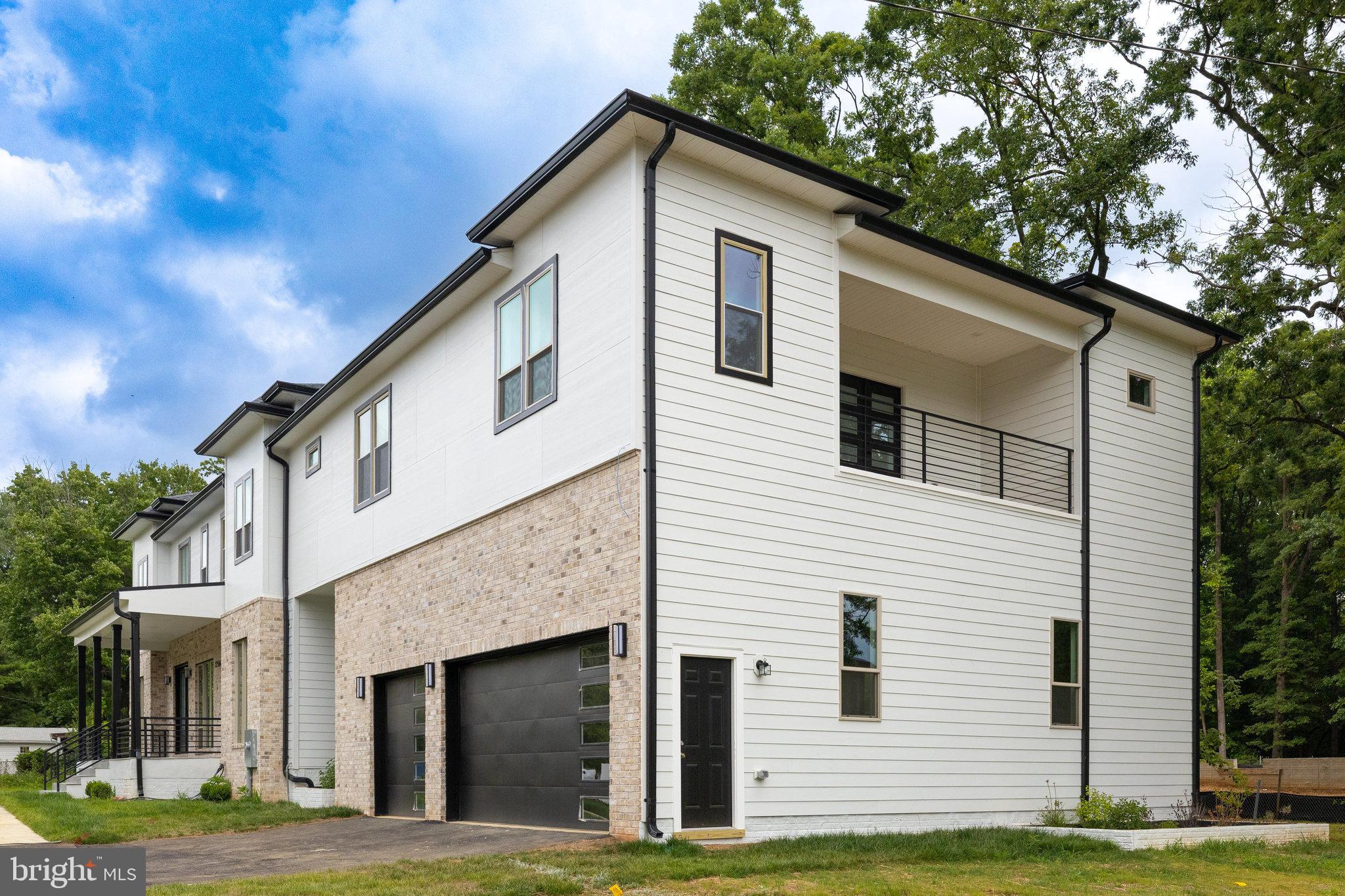 12504 Braddock Road Fairfax, VA 22030 - Photo 72 of 84 Balcony