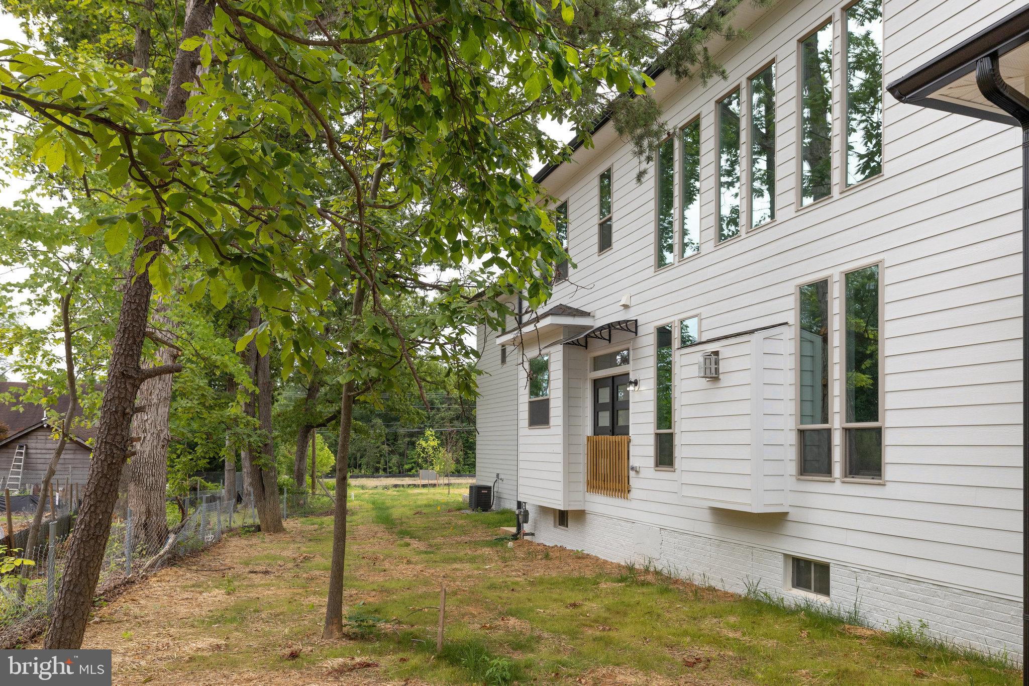 12504 Braddock Road Fairfax, VA 22030 - Photo 75 of 84 Tree Line