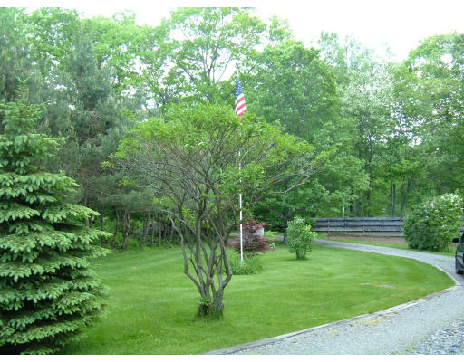 56 Hastings Road Ashburnham, MA 01430 - Photo 3 of 5 Gallery Image 3