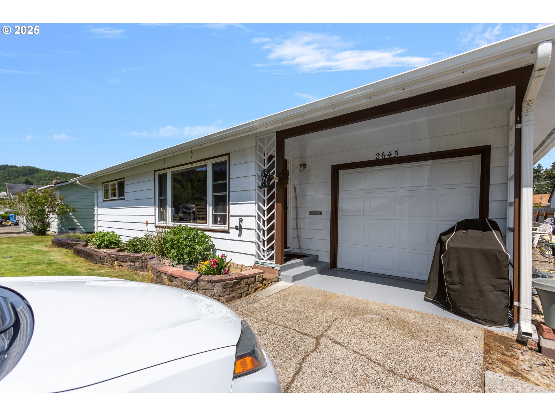2645 Highlands Drive Reedsport, OR 97467 - Photo 21 of 31 Exterior