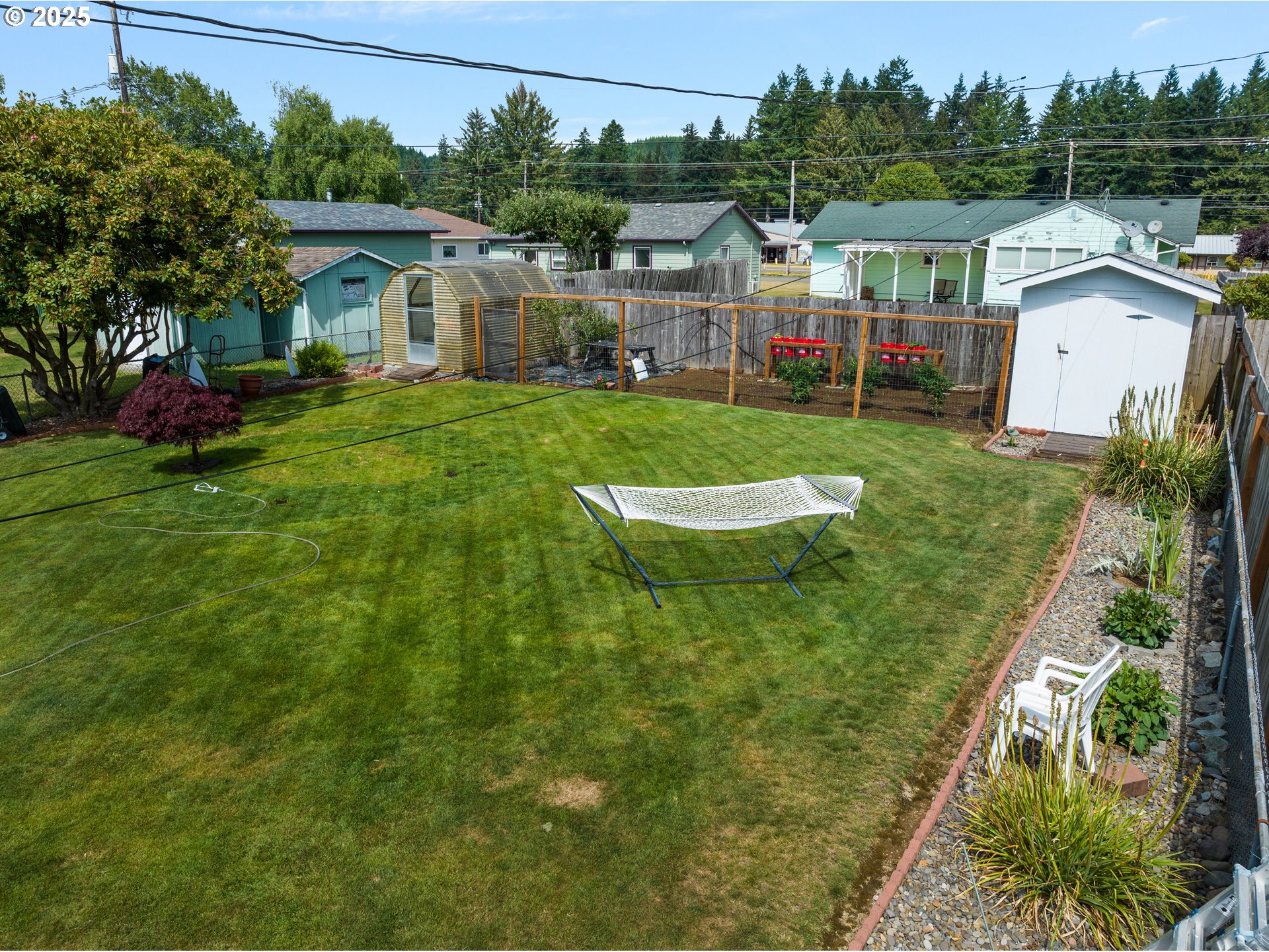 2645 Highlands Drive Reedsport, OR 97467 - Photo 24 of 31 Backyard