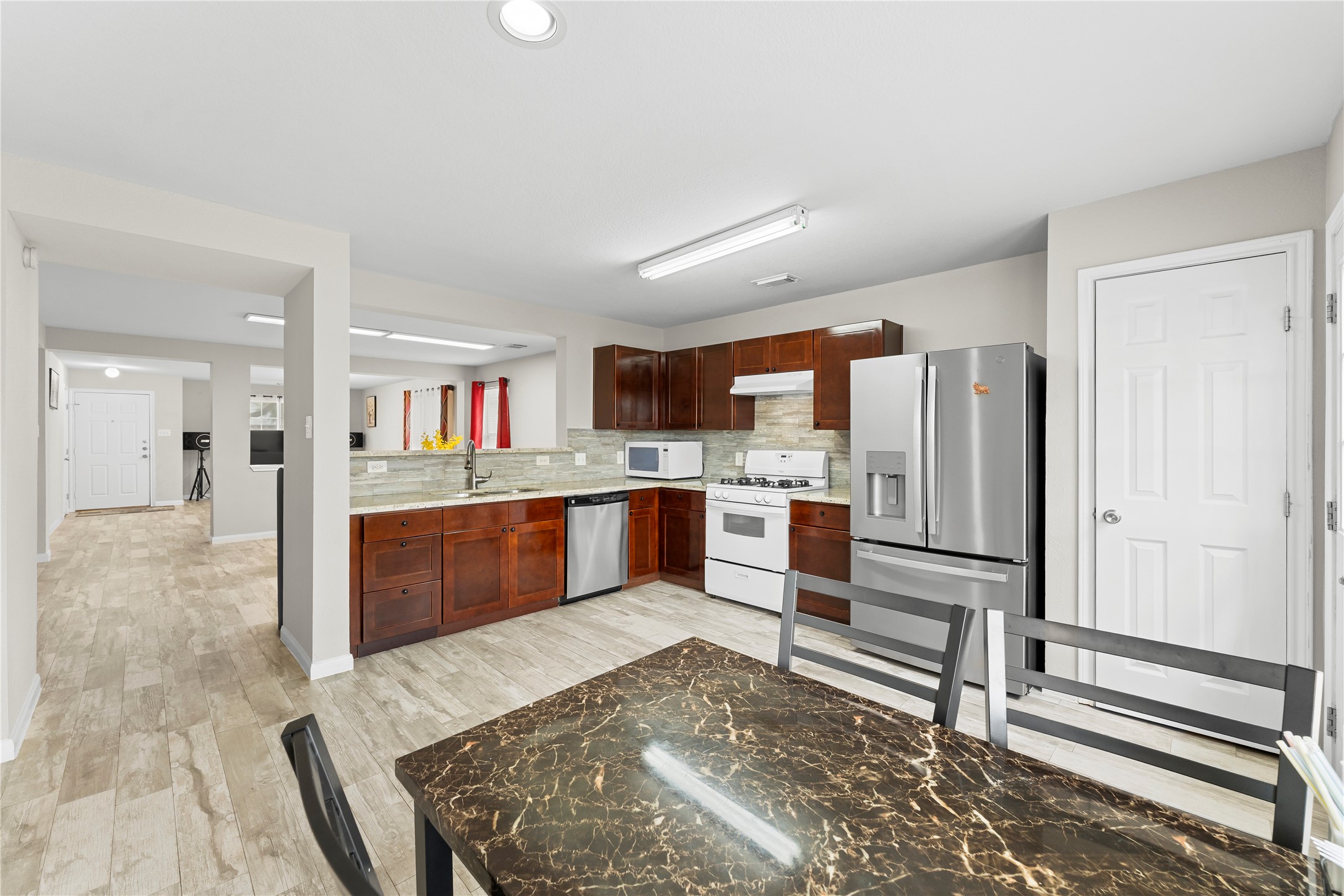 19710 Bold River Road Tomball, TX 77375 - Photo 11 of 23