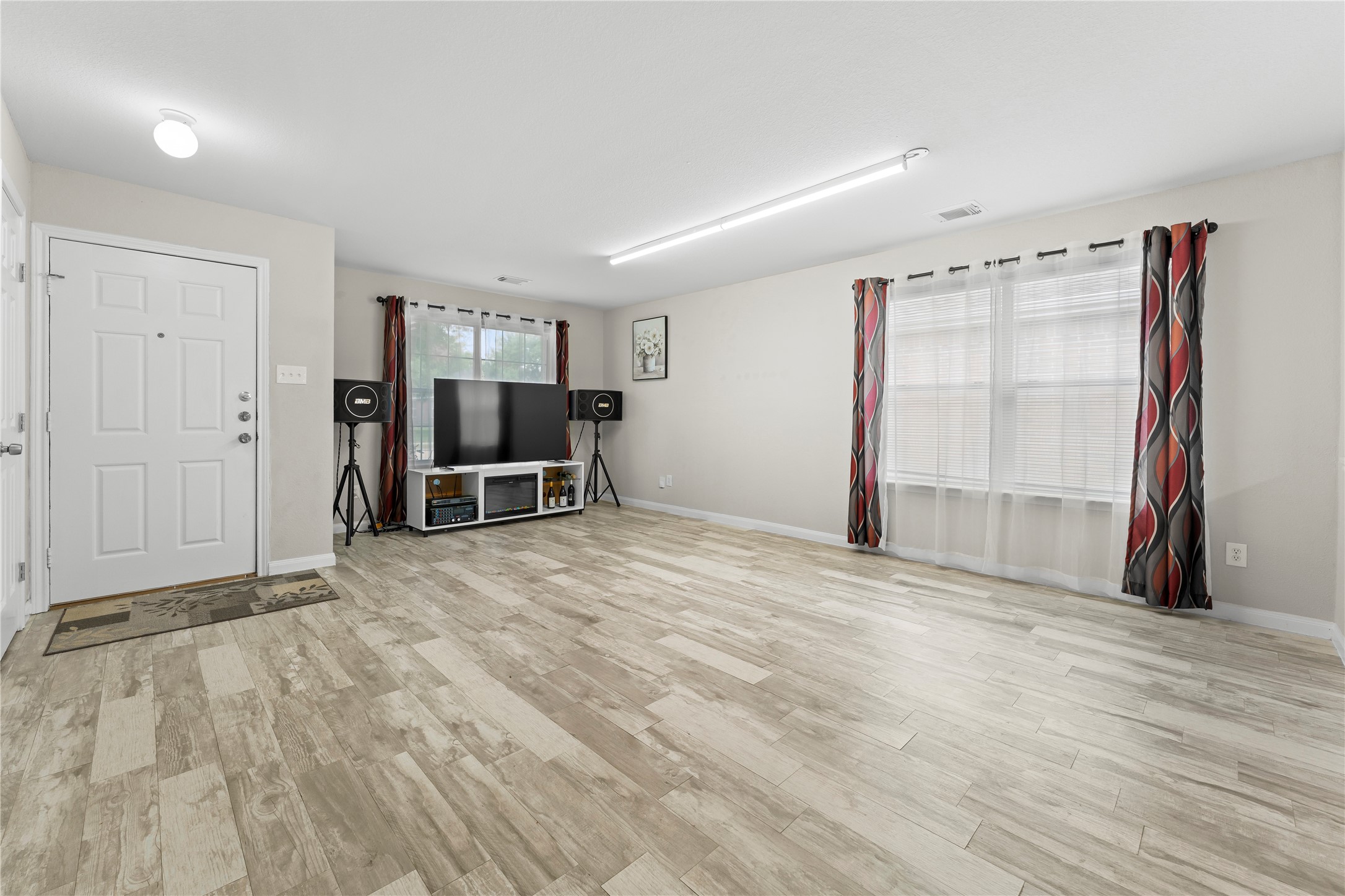 19710 Bold River Road Tomball, TX 77375 - Photo 3 of 23