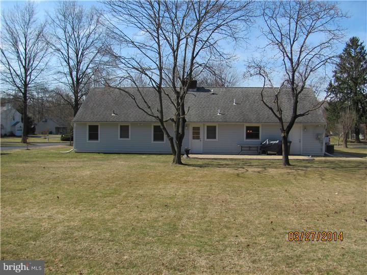 475 Rose Valley Road Southampton, PA 18966 - Photo 3 of 15 Exterior Back