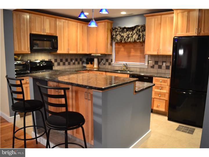 475 Rose Valley Road Southampton, PA 18966 - Photo 5 of 15 Kitchen