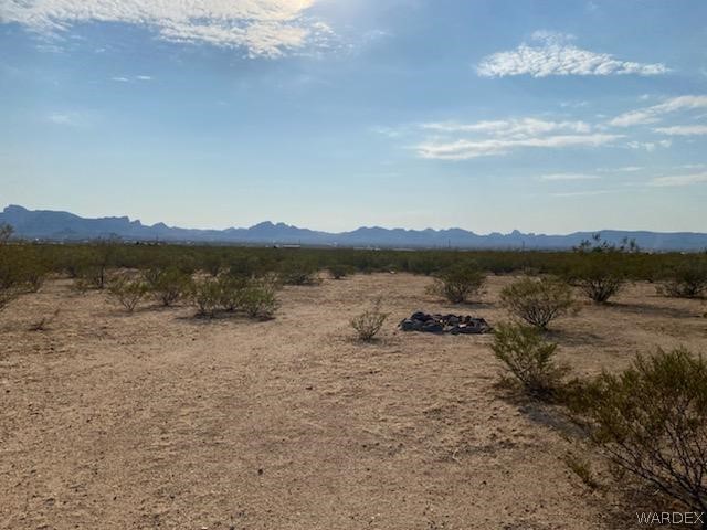 853 Mormon Flat Road Golden Valley, AZ 86413 - Photo 2 of 12 Gallery Image 2