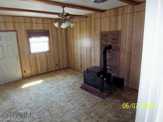 1507 Rhodes Road Lexington, NC 27292 - Photo 3 of 5 Other. den
