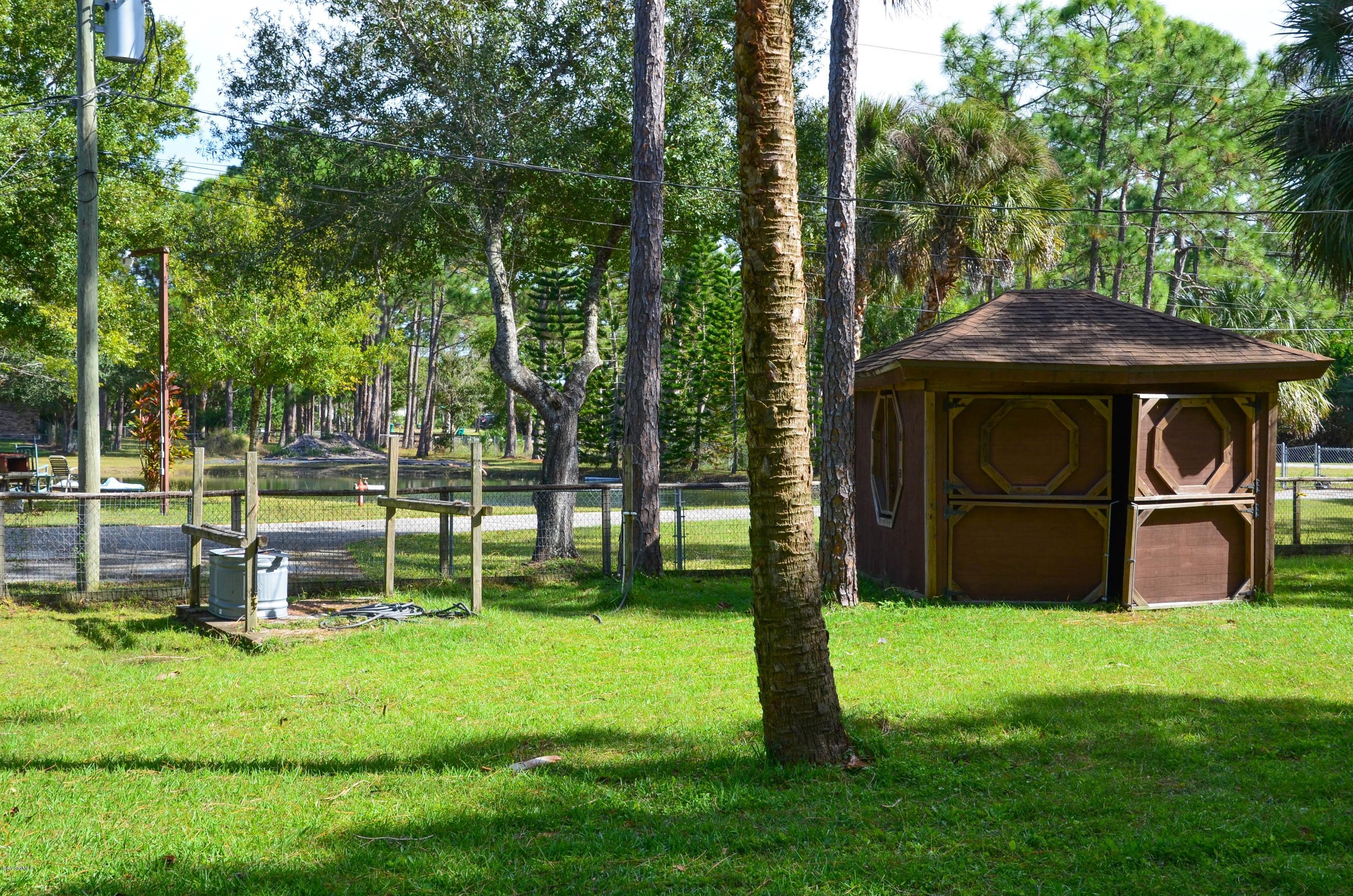 920 Atz Road Malabar, FL 32950 - Photo 8 of 42 Horse Stable