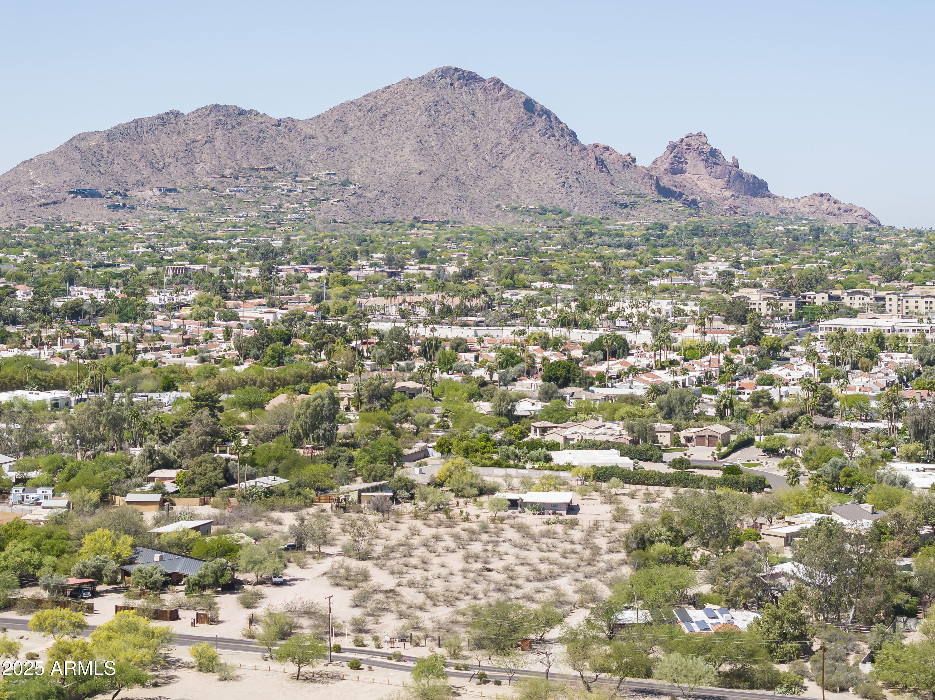 6228 North Cattletrack Road, Unit 1 Scottsdale, AZ 85250 - Photo 2 of 6 6228 E Cattletrack Rd-7