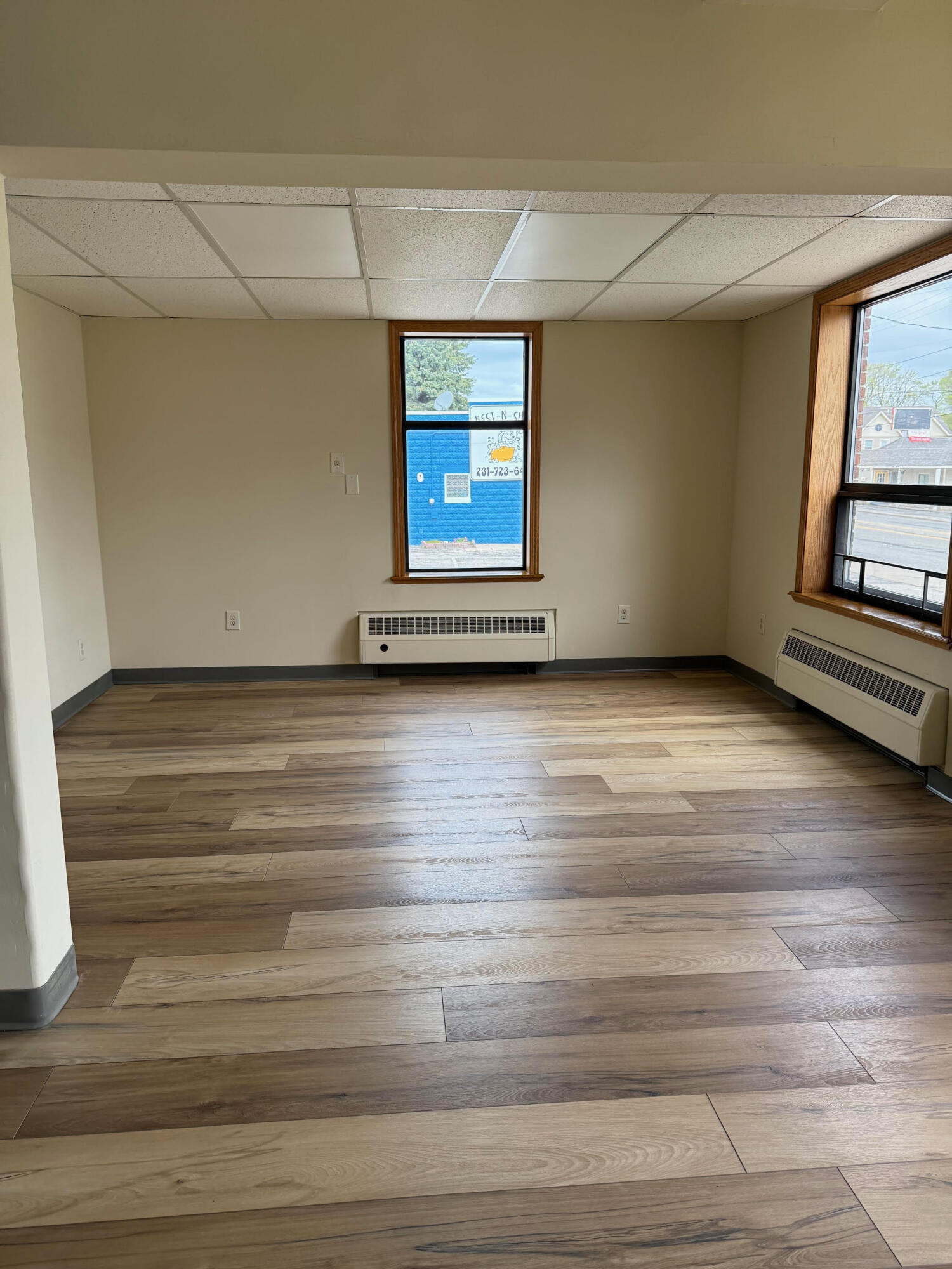 212 Arthur Street Manistee, MI 49660 - Photo 13 of 28 unnamed - 2025-05-19T154615.101