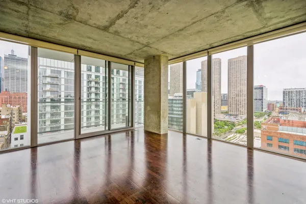 $4,200 | 659 West Randolph Street, Unit 1514, Chicago, IL 60661