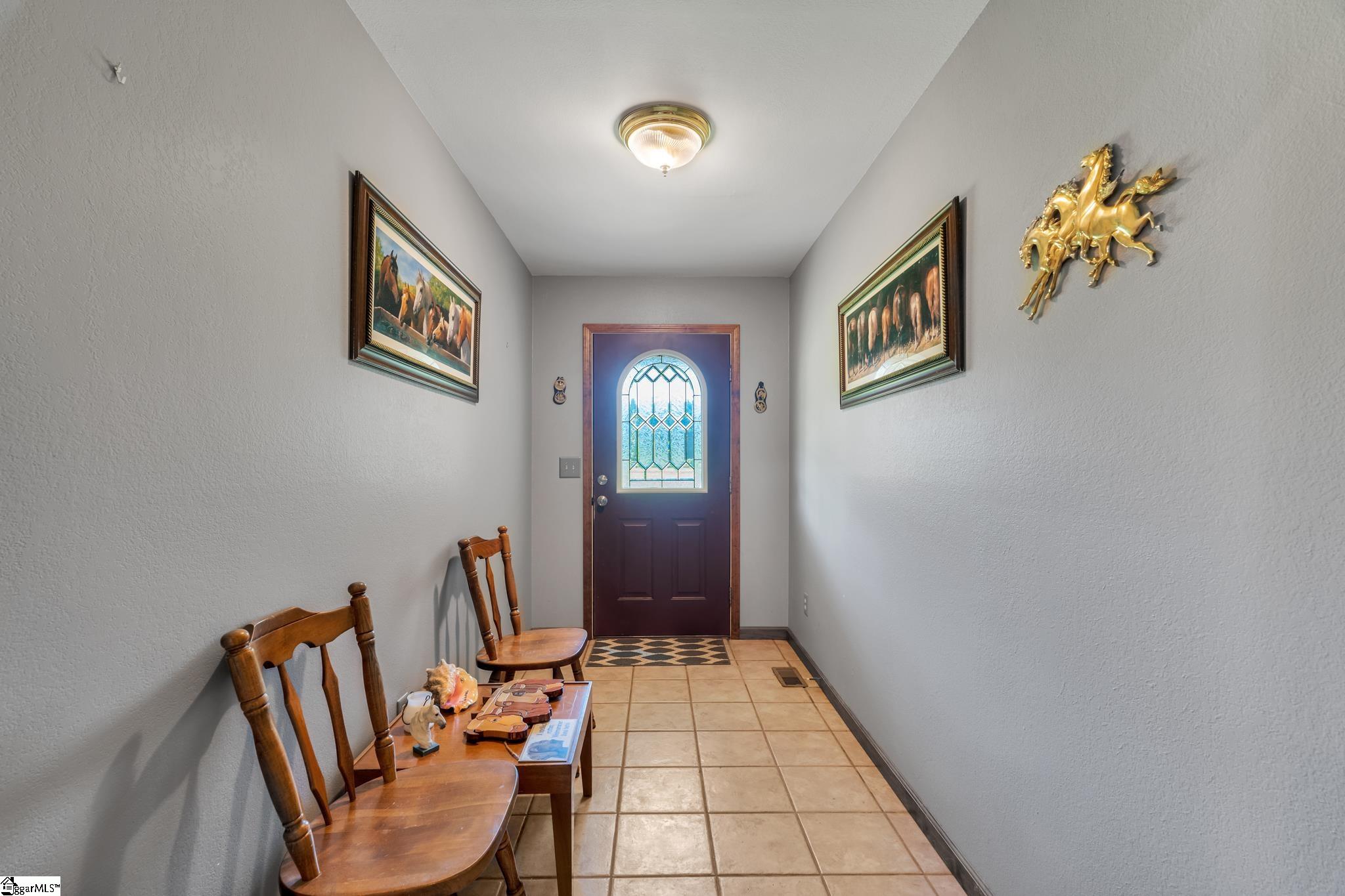 546 Pecan Road Abbeville, SC 29620 - Photo 3 of 29