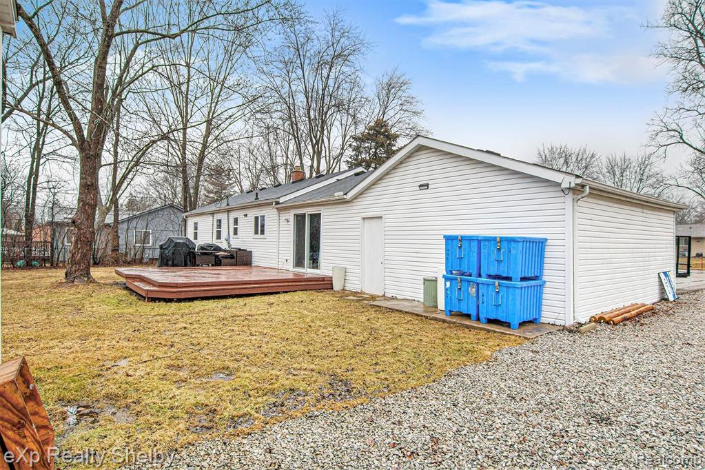 1909 Grace Avenue Rochester Hills, MI 48309 - Photo 20 of 25