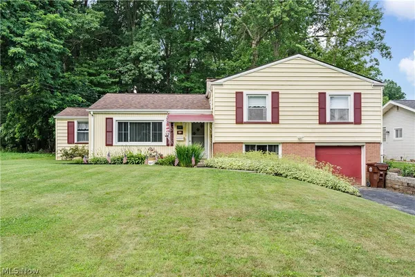 $184,900 | 4220 Mill Trace Road, Youngstown, OH 44511