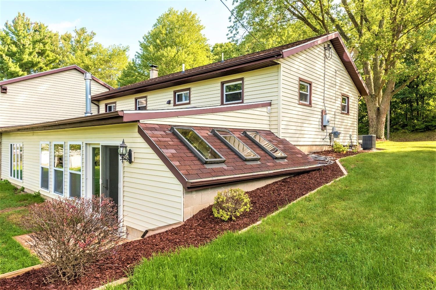 7110 Murray Road Jackson, MI 49201 - Photo 2 of 10 Photo 2