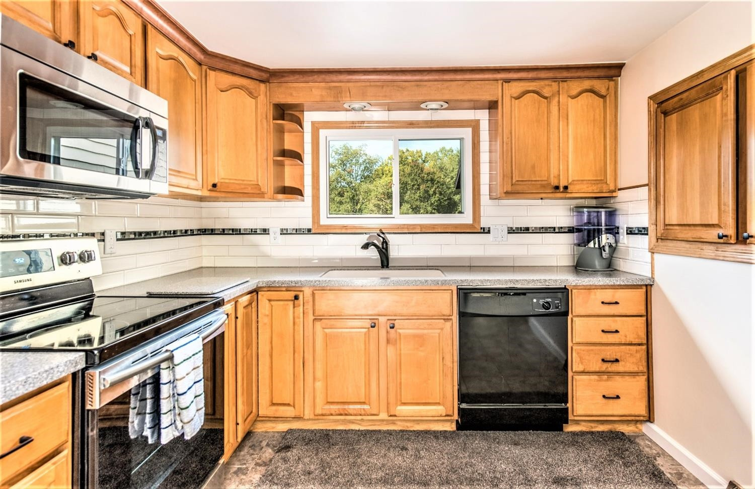 7110 Murray Road Jackson, MI 49201 - Photo 3 of 10 Photo 3